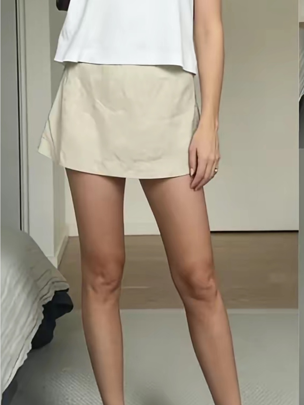 Beige Women's High-Waist Mini Skort